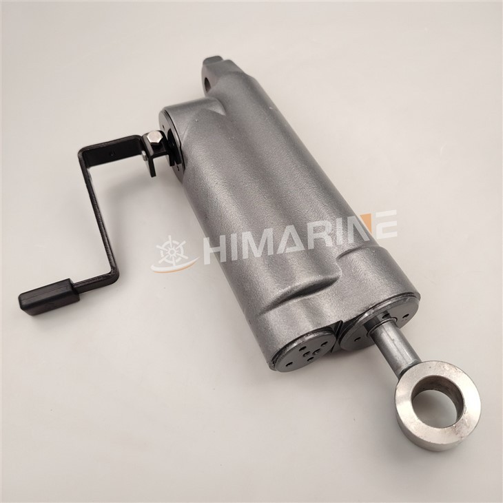 69D-43107-11-4D Manual Single Ram Power Tilt Trim Unit